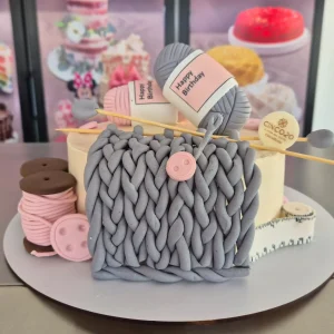 Pastel tejido a mano comestible